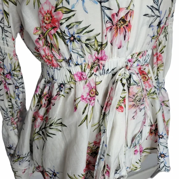 Intermix Rochelle Floral Bell Sleeve Tie Front Top - Picture 4 of 9
